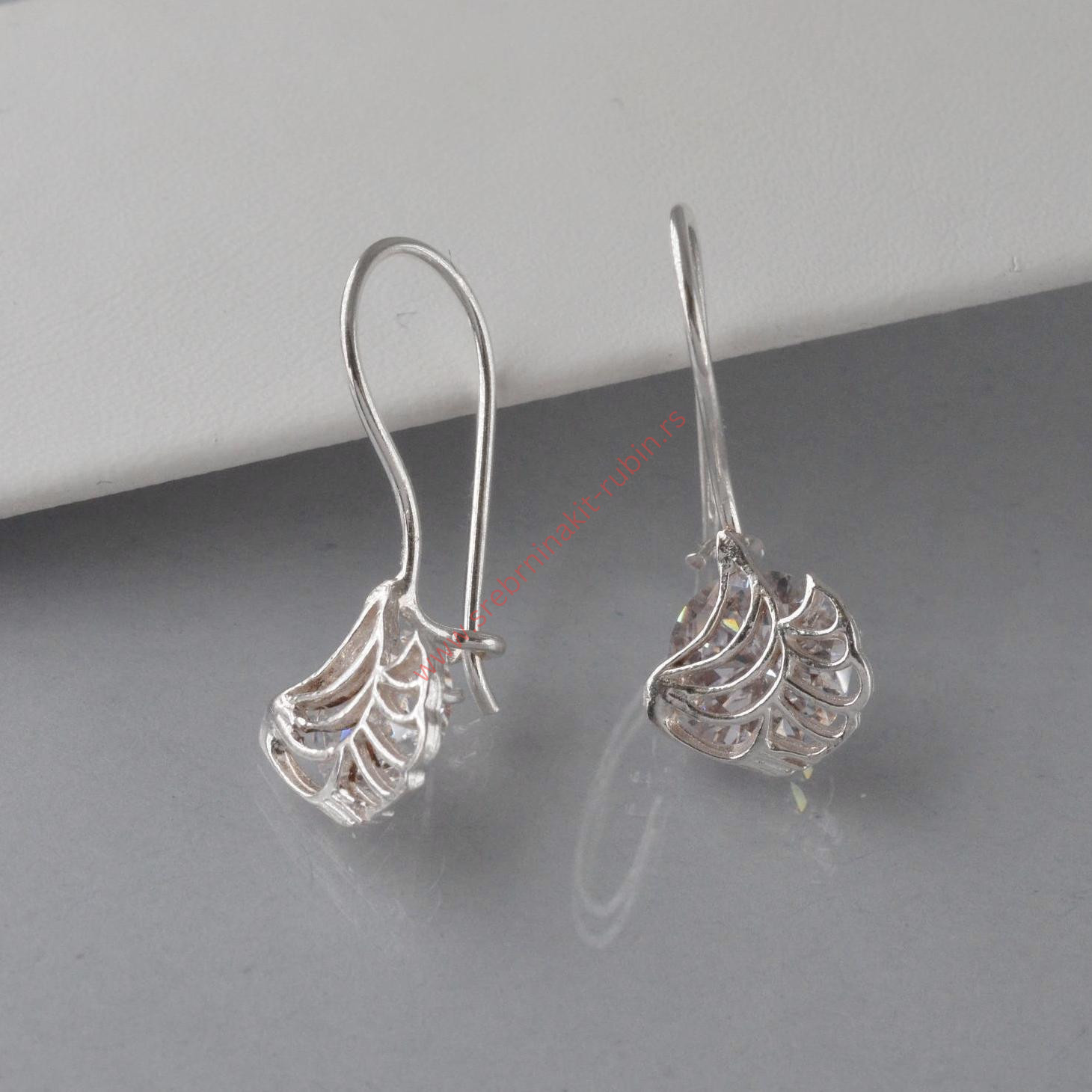 Minđuše sa kristalom Minđuše krug kristal i cirkoni - 0215 - Slika 1