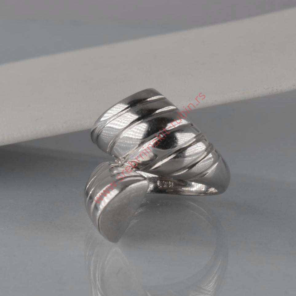 Prsten široki trougao Prsten široki trougao - 0567 - Slika 1